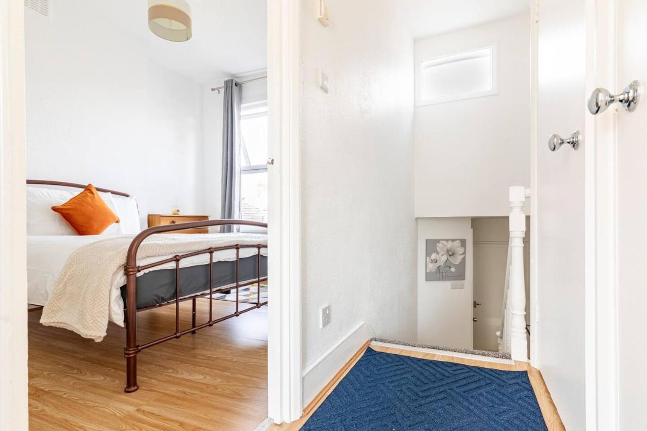 Large, Bright And Spacious 3 Bed Flat In London Exterior foto